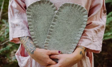 Odtisnjeno v glino – Vtisnjeno v srce z Nino D. Kološa