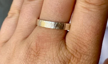 Izdelaj si svoj srebrni prstan z Lucijo